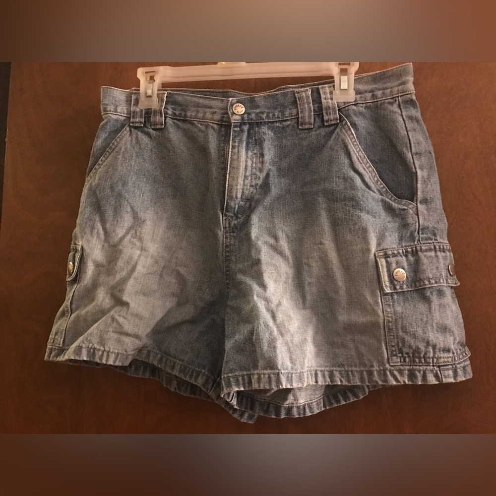 12 Medium Riveted By Lee Jean Pocket Shorts